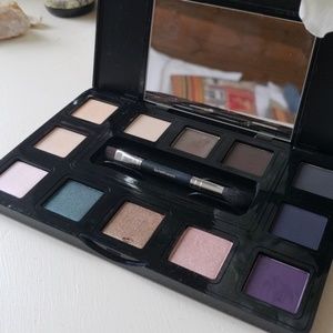 New! Bare minerals convertible eyeshadow palette